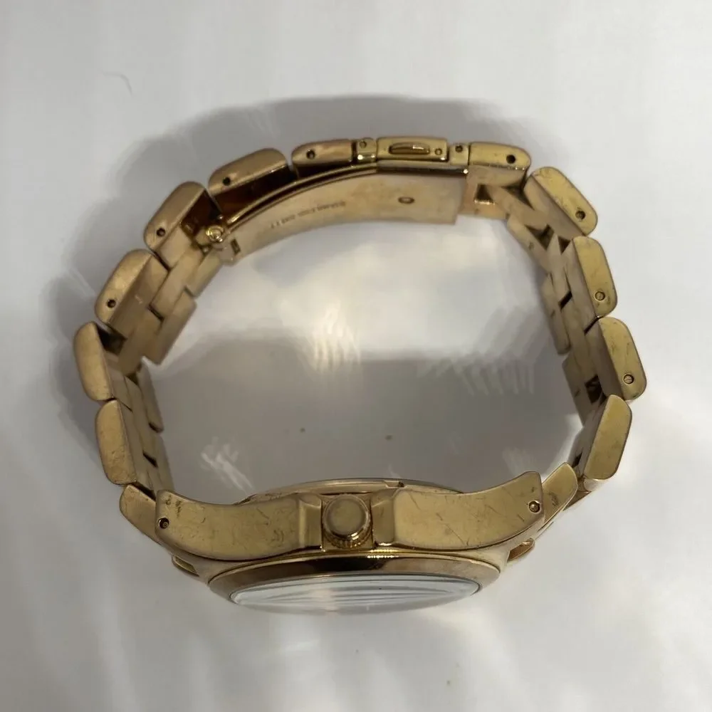 Marc Jacobs MBM3207 Women's Gold Stainless Steel Analog Dial Qartz Watch KS582